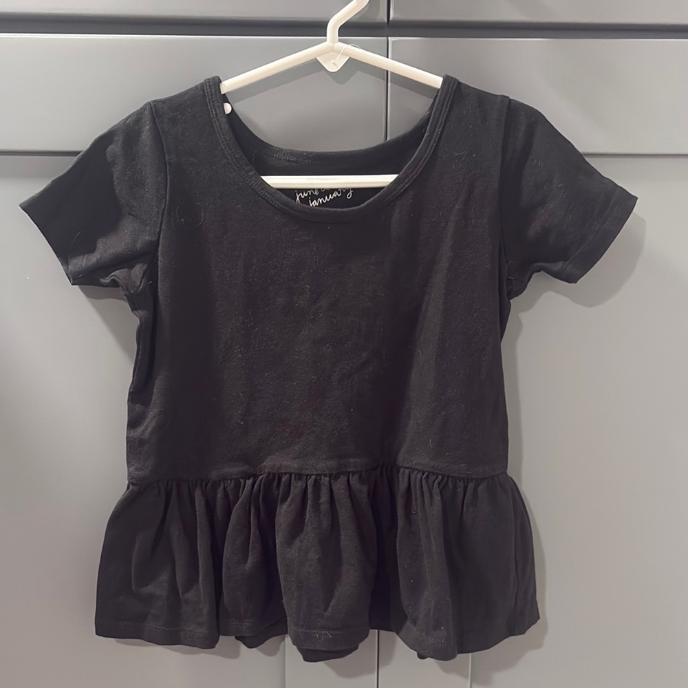 June & January girls size 9/10 Black Short Sleeve Peplum Tee